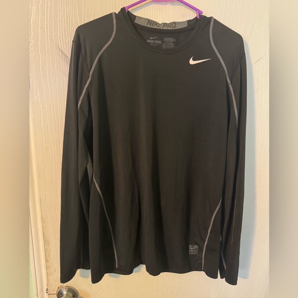NIKE Pro Dri-Fit Long Sleeve Tshirt